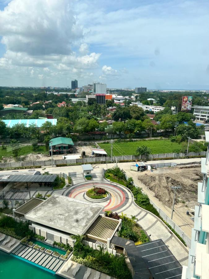 Lovely Studio Condominiums At Mesavirre Garden Residences Bacolod Bagian luar foto