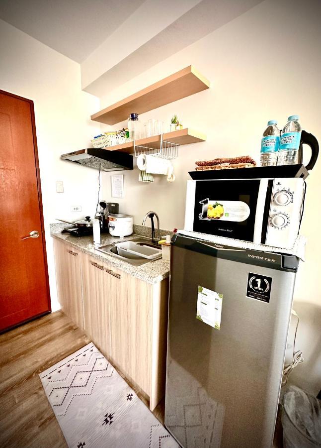 Lovely Studio Condominiums At Mesavirre Garden Residences Bacolod Bagian luar foto